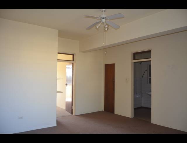 1 BEDROOM FLAT FOR SALE IN SCOTTBURGH CENTRAL